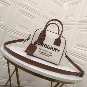 버버리 2019 SS 큐브 캔버스 토트백 80165631