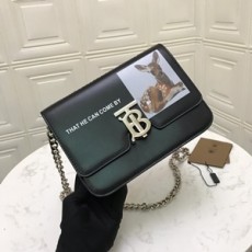 버버리 2019 SS TB로고 밤비 크로스백 80124671