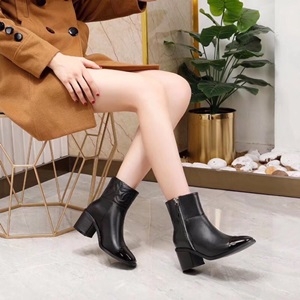 샤넬 2019 SS 투톤 각인 로고 여성 부츠