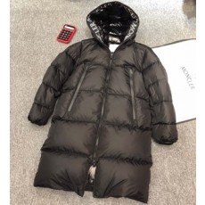 몽클레어 2019 SS 지퍼장식 패치로고 남성 롱패딩