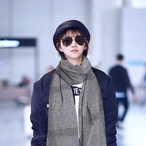 버버리 2019 SS 캐릭터무늬 체크 로고 여성 머플러