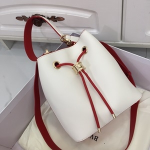 불가리 2019 SS 투톤 버킷 토트백