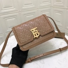 버버리 2019 SS TB버클 각인 토마스베어 크로스백