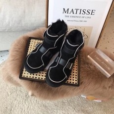 UGG 2020 SS 양털 벨트버클 여성 쇼트부츠