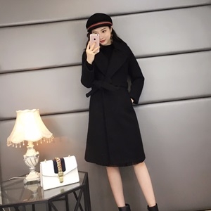 디올 2020 SS 밍크퍼 벨트장식 여성 롱코트