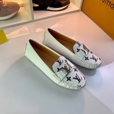 루이비통 2020 SS 화이트 모노그램 여성 슈즈