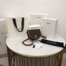 셀린느 2020 SS 캐릭터 프린트 투톤 버클 크로스백