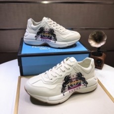 구찌 2020 SS 말캐릭터 라이톤 커플 슈즈