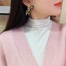 디올 2020 SS 캐릭터 진주장식 패션 귀걸이