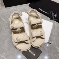 샤넬 2020 SS 퀄팅 단추로고 여성 샌들
