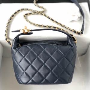 샤넬 2020 SS 트위드 WOC 레드 체인 클러치백 커스텀급