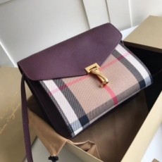 버버리 하우스 체크 맥켄 버건디 크로스백 80088801 병행수입 100%
