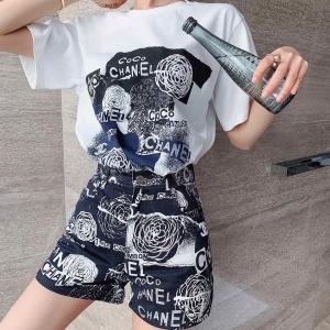 샤넬 2020 SS 까멜리아 반팔티 반바지 여성 세트