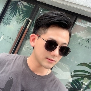 구찌 2020 SS 벌캐릭터 로고 남성 선글라스