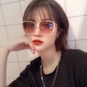 샤넬 2020 SS 금속 CC로고 여성 선글라스