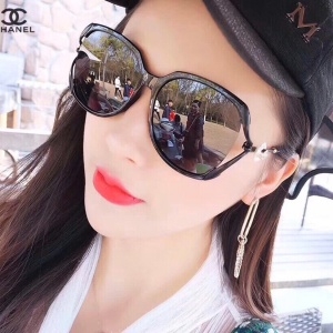 샤넬 2020 SS 플라워 큐빅 여성 선글라스