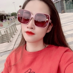 구찌 2020 SS 벌캐릭터 여성 선글라스