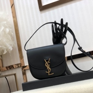 생로랑 2020 SS 금속로고 라운드 블랙 크로스백 커스텀급