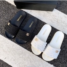 샤넬 2020 SS 진주 캐릭터 로고 여성 슬리퍼