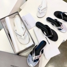 발렌시아가 2020 SS 로고 레더 여성 쪼리