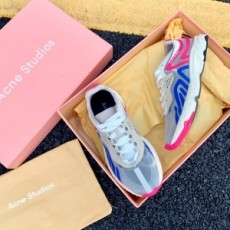 아크네 2020 SS 캐릭터 로고 커플 슈즈