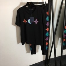 루이비통 2020 SS 모노그램 반팔티 바지 여성 세트