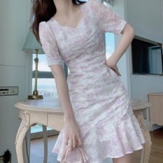 샤넬 2020 SS 플라워 자수 리본 프릴 여성 원피스