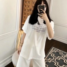 메종 마르지엘라 2020 SS 캐릭터 로고 여성 반팔티