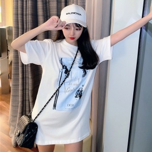 디올 2020 SS 캐릭터 패치로고 여성 반팔티