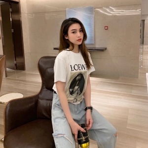 로에베 2020 SS 캐릭터 패치로고 여성 반팔티