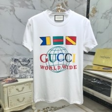 구찌 2020 SS 캐릭터 프린트 남성 반팔티