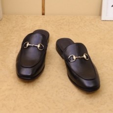 구찌 GUCCI 2020 SS 금속로고 남성 뮐 슈즈