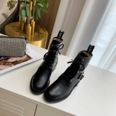 루이비통 LOUIS VUITTON 2020 SS 레더패치 여성 쇼트부츠