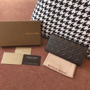 보테가베네타 BOTTEGA VENETA 2020 SS 각인 로고 장지갑 커스텀급