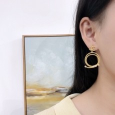 샤넬 CHANEL 2020 SS 진주장식 링 귀걸이