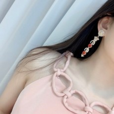 샤넬 CHANEL 2020 SS 큐빅 진주장식 귀걸이