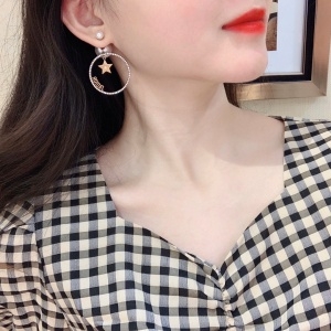 디올 DIOR 2020 SS 큐빅 진주 스타 귀걸이
