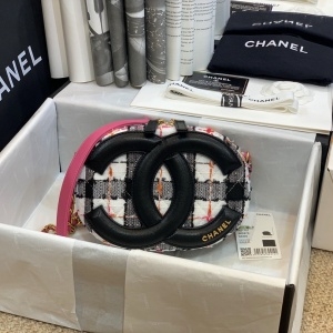 샤넬 CHANEL 2020 SS 트위드 라운드 크로스백 커스텀급