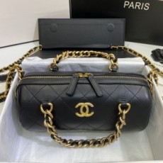 샤넬 CHANEL 2020 SS 램스킨 퀄팅 지퍼 체인 토트백 커스텀급