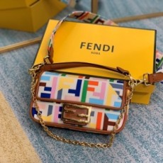 펜디 FENDI 2020 SS 멀티 F로고 체인 숄더백 8BS017 커스텀급