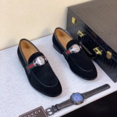 구찌 GUCCI 2020 SS 삼선 스웨이드 남성 슈즈