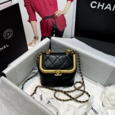 샤넬 CHANEL 2020 SS 램스킨 퀄팅 스몰 키스락백 AS1885 커스텀급