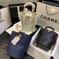 샤넬 CHANEL 2020 SS 크루즈 브레이슬릿 버킷백팩 AS1362 커스텀급