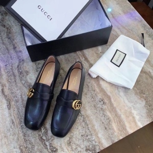 구찌 GUCCI 2020 SS GG버클 레더 여성 슈즈