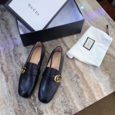 구찌 GUCCI 2020 SS GG버클 레더 여성 슈즈