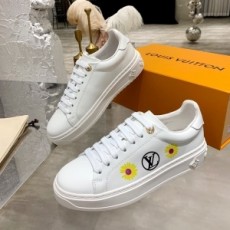 루이비통 LOUIS VUITTON 2020 SS 캐릭터 로고 커플 슈즈
