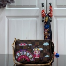 루이비통 LOUIS VUITTON 2020 SS 다미에 미니 포쉐트 악세서리 체인백 M58809 커스텀급