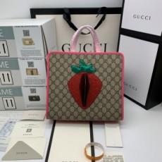 구찌 GUCCI 2020 SS 수프림 캐릭터 토트백 630589 커스텀급