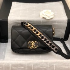 샤넬 CHANEL 2020 SS 퀄팅 체인로고 미니 크로스백 커스텀급