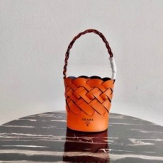 프라다 PRADA 2020 SS 파파야 트레스인트레치오 파우치 버킷백 1BE049 커스텀급